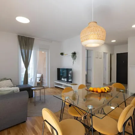 New Modern Apartment In Podstrana With Garden And Jacuzzi Exterior foto