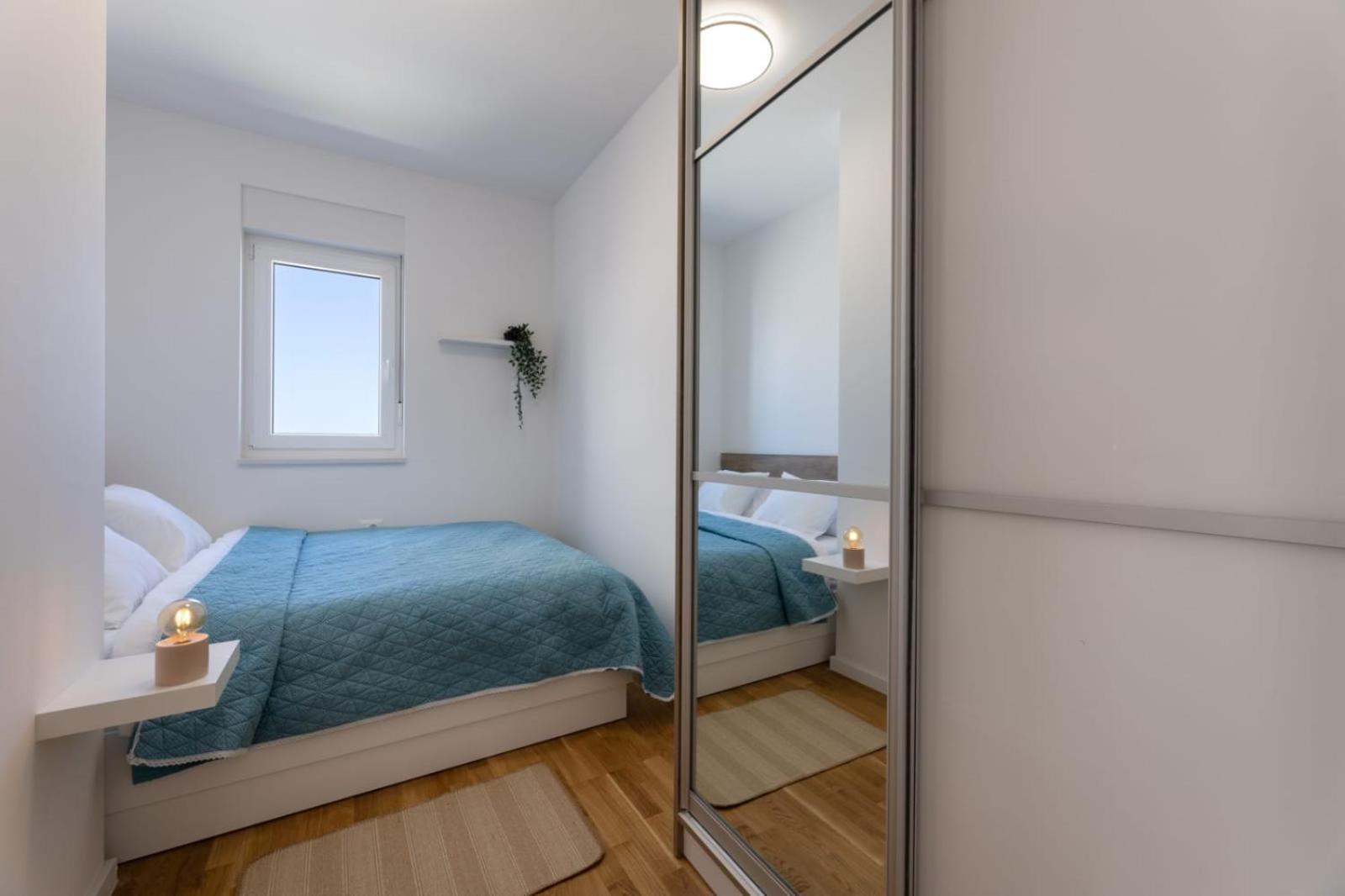 New Modern In With Garden And Jacuzzi * Podstrana